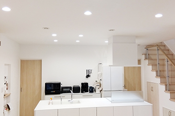 たっぷり収納。回遊動線で子育て家族が快適に暮らせる家